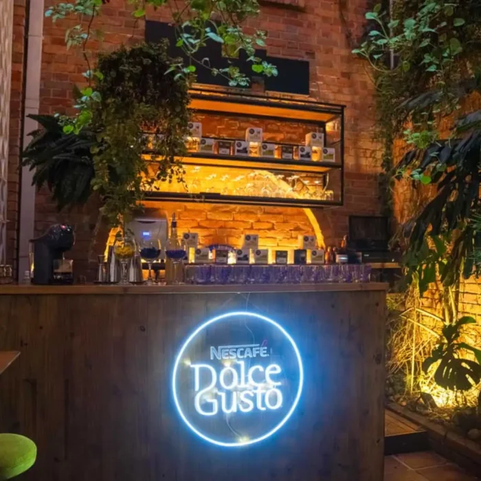 Nescafe_Produccion_eventos_Letreros_neon_luces_ambientacion